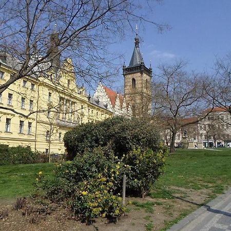 Hotel PurPur Praga Exterior foto